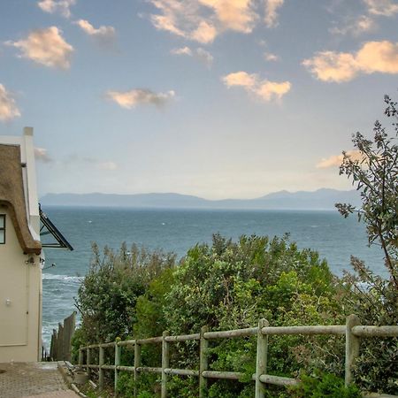 Whale Huys Luxury Oceanfront Eco Villa คานสบาย ภายนอก รูปภาพ