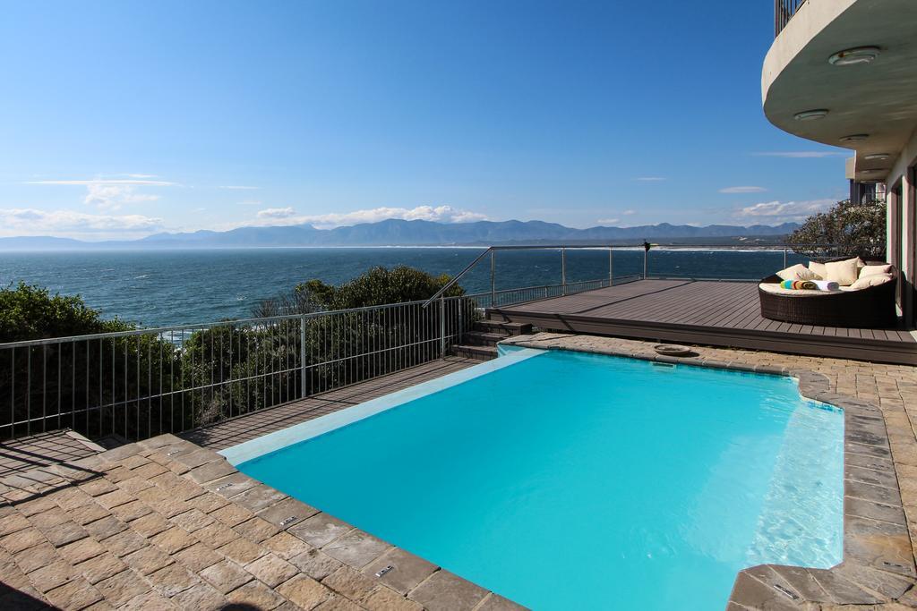 Whale Huys Luxury Oceanfront Eco Villa คานสบาย ภายนอก รูปภาพ