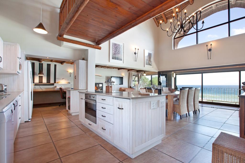 Whale Huys Luxury Oceanfront Eco Villa คานสบาย ภายนอก รูปภาพ